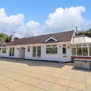 The Willows Villa Llangollen Exterior photo