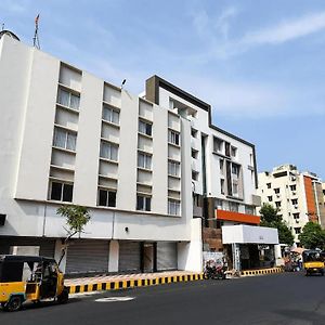 Akshara Innotel Visakhapatnam Exterior photo