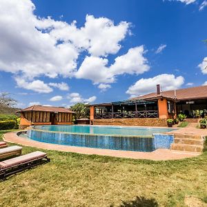 Hotel Amazing Kenya Retreat Machakos Exterior photo