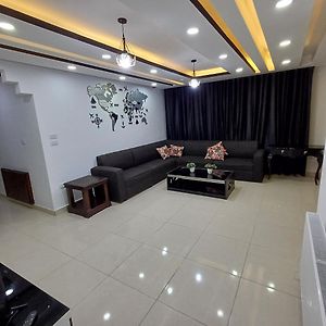 Laperla Apartment Al Yadudah Exterior photo