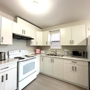 Hotel Newly Renovated 2 Bed 1 Bath In Ladner Bc Delta Exterior photo