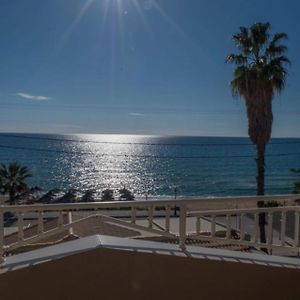 White Sands Seaside Resort Loútsa Exterior photo