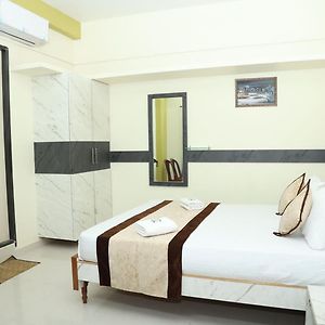 Hotel M R Residency Belagavi Exterior photo