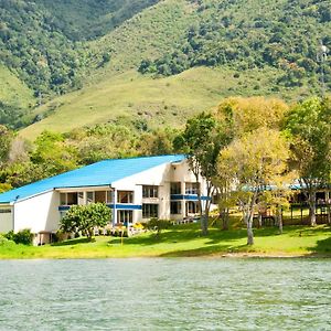 Hotel Y Cabanas - Centro Vacacional Comfandi Lago Calima Exterior photo