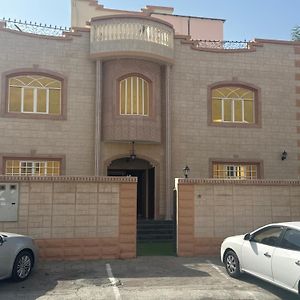 غرف إيجار يومي Daily Rent Rooms Al Khawd Exterior photo