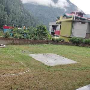 Hotel Dog N Hill Kasol Exterior photo