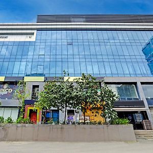 Hotel Super Townhouse Pbg Mall Vashi Turambhe Exterior photo