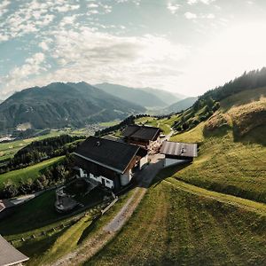 Appartamento Peter'S - Bergbauernhof Mit Weitblick Bramberg am Wildkogel Exterior photo