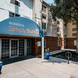 Sonesta Simply Suites Fort Worth Exterior photo