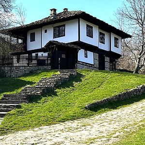 Hotel Kesta Za Gosti Ivan Karadimitrov Bozhentsi Exterior photo