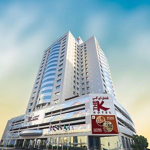 The K Hotel Al Manamah Exterior photo