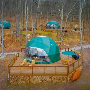 Domes At Catskills Bed and Breakfast Swan Lake Exterior photo