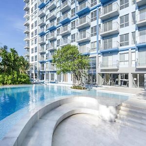 Blue Condo Thew Talay Seaview By Bigbike Petchaburi Exterior photo