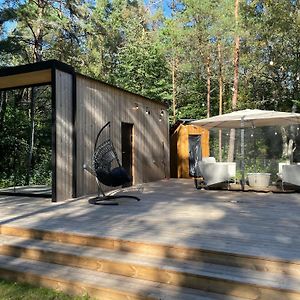 Telise Tinyone Is A Modern Forest Cabin With A Cozy Hot Tub Villa Voola Exterior photo