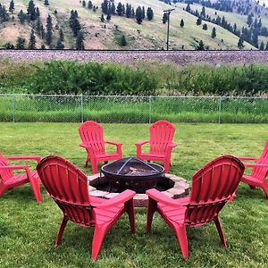 Mountain Views From The Hot Tub Villa Missoula Exterior photo