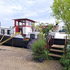 Prachtig Authentiek Woonschip Uit 1912, 15 Minuten Van Amsterdam Bed and Breakfast Wormer Exterior photo