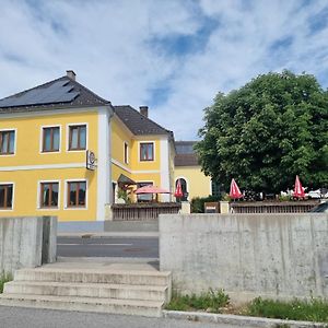 Hotel Gasthof Weidenauer- Gabi'S Cafe Emmersdorf an der Donau Exterior photo