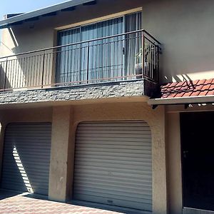 Tranquility Guesthouse Jhb Kempton Park Exterior photo