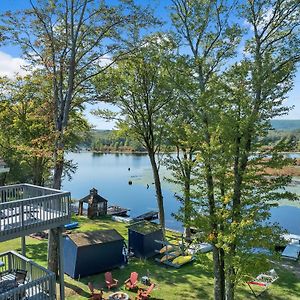 Lakefront Lodge Dock Hot Tub Kayaks Lake Ariel Exterior photo