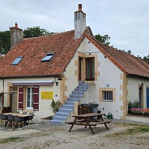 Appartamento Le Coeur Du Moulin Saint-Aubin-le-Monial Exterior photo