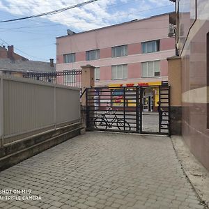 Apartments Domovik Beljaeva,5А Mukačevo Exterior photo