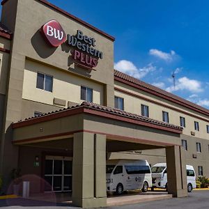 Hotel Best Western Plus Monterrey Airport Exterior photo