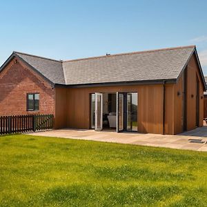 Fell View Cottage - Uk43378 Kirklinton Exterior photo