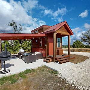 Hotel Red Cabin On The Ranch Harper Exterior photo