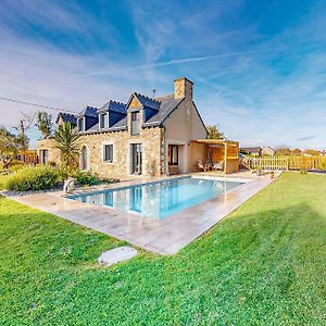 Lovely Home In Quessoy With Heated Swimming Pool Exterior photo