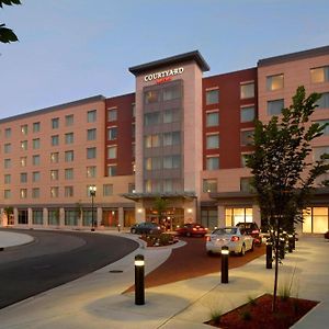 Hotel Courtyard By Marriott Muncie At Horizon Convention Center Exterior photo