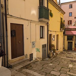 Caporella Dimora Della Via Appia Bed and Breakfast Potenza Exterior photo