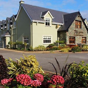 Keanes Of Curraheen, Bar, Restaurant & Accommodation Trá Lí Exterior photo