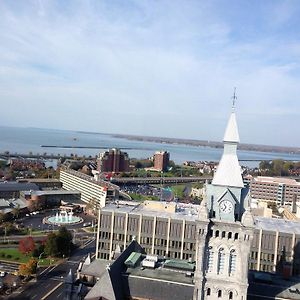 Hotel Ramada By Wyndham Buffalo Downtown Exterior photo