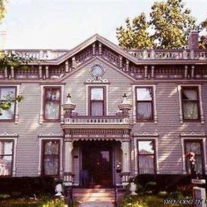 Hotel Russell-Cooper House Mount Vernon Exterior photo