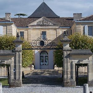 Hotel Chateau Du Tertre Arsac Exterior photo