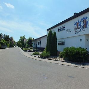 Hotel Gaestehaus Mueller Bad Schönborn Exterior photo