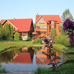 Hotel Gostynniy Dvir Raytshtoky Vorokhta Exterior photo