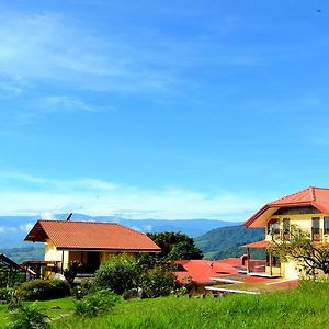 Guayabo Lodge Santa Cruz  Exterior photo