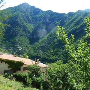 Hotel Le Mont D'Olivine Utelle Exterior photo