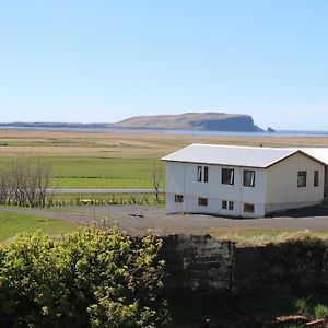 Skammidalur Guesthouse Vík Exterior photo