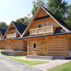 Hotel Ostoja Karlikow - Domki Do Wynajecia Bukowsko Exterior photo