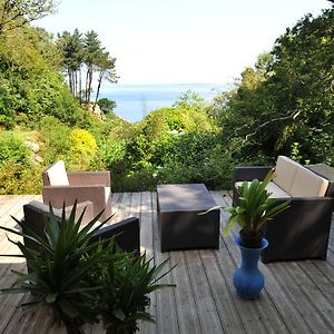 Les Fous De Bassans Bed and Breakfast Poullan-sur-Mer Exterior photo