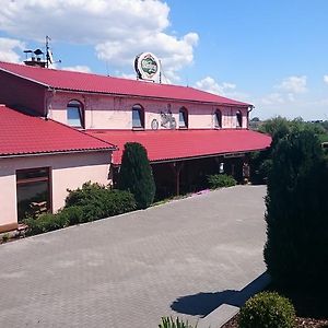 Hotel Penzion Jaroš Popuvky Exterior photo