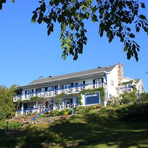 Hotel Auberge Fleurs De Lune La Malbaie Exterior photo