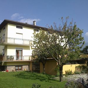 Appartamento Casa Ferrari Monica Calceranica al Lago Exterior photo