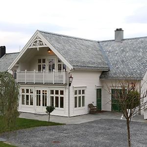 Appartamento Alnes Gard Ålesund Exterior photo