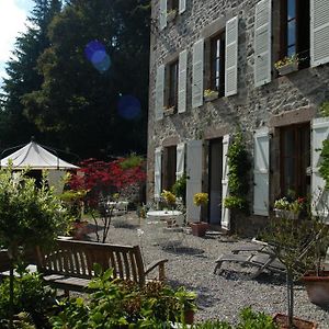 Le Moulin Des Farges Bed and Breakfast Meymac Exterior photo