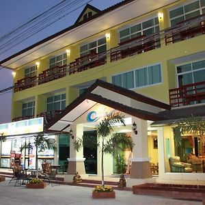 Hotel The Muk Lagoon Mukdahan Exterior photo