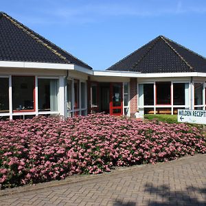 Hotel Vakantiepark Zijpersluis Burgerbrug Exterior photo