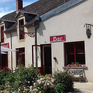 Hotel Auberge Saint Aubin Exterior photo